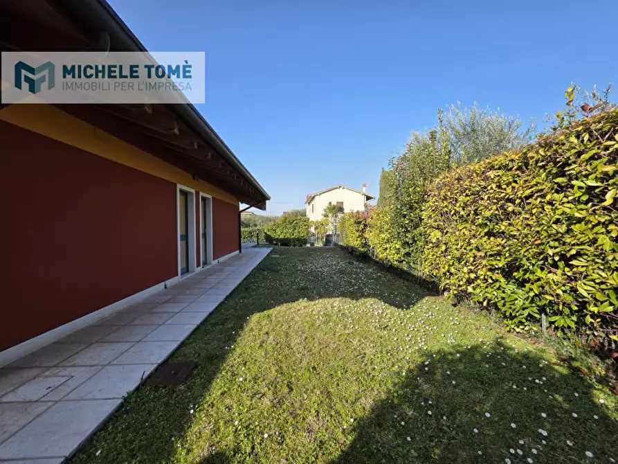 Immagine 14 di Ufficio in affitto  in Via Gardesana a Lazise