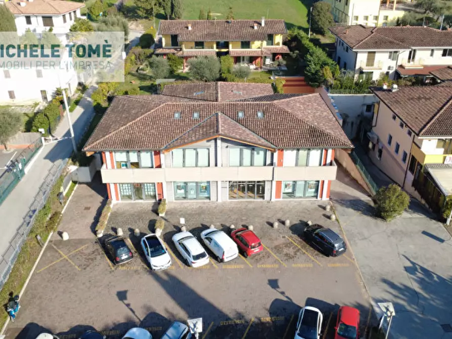 Immagine 19 di Ufficio in affitto  in Via Gardesana a Lazise