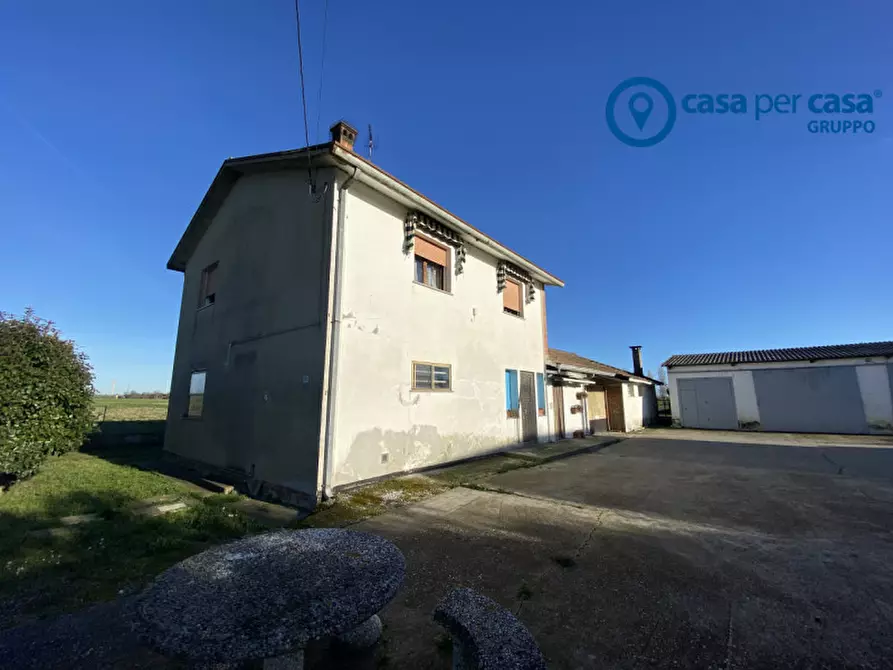 Immagine 2 di Casa indipendente in vendita  in Porto Tolle Via Belfiore a Porto Tolle