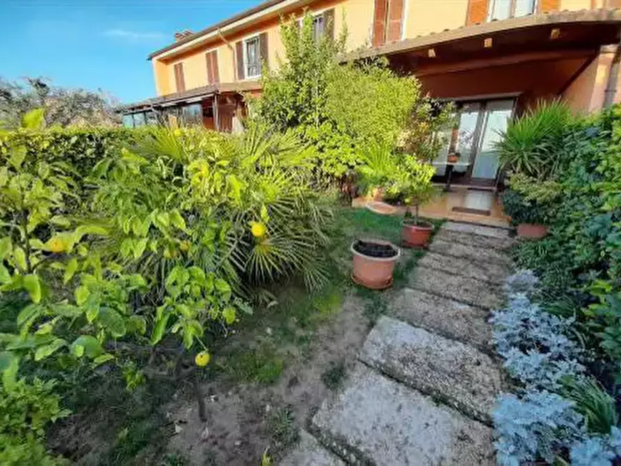 Immagine 5 di Villetta a schiera in vendita  in Via Risorgimento 19 a Lazise