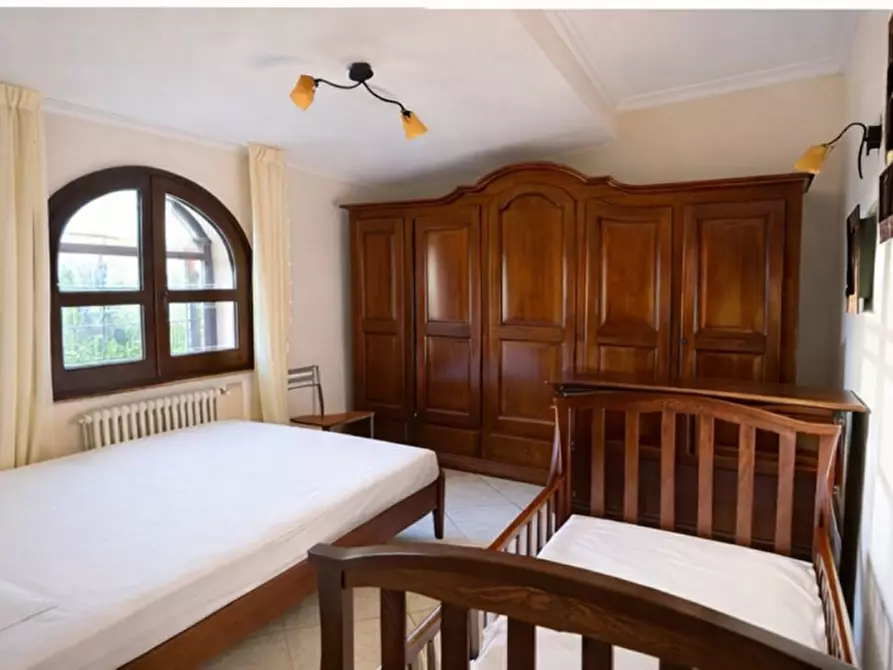 Immagine 6 di Casa bifamiliare in vendita  in Via dei Caprifogli, 1 a Crotone