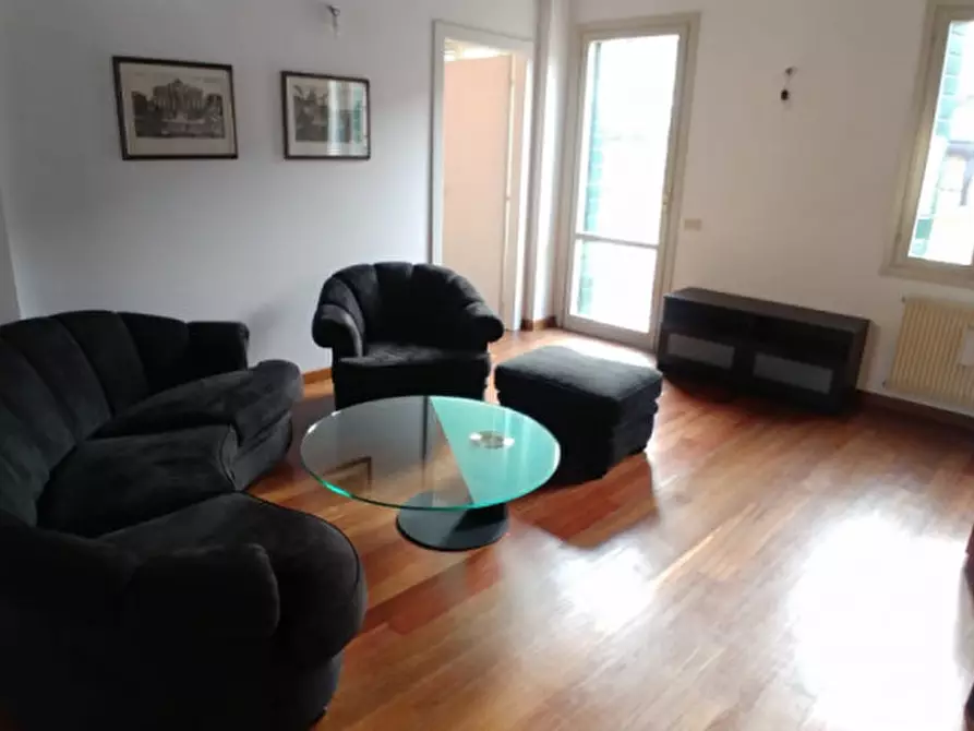 Immagine 5 di Appartamento in affitto  in Piazza delle Erbe a Padova