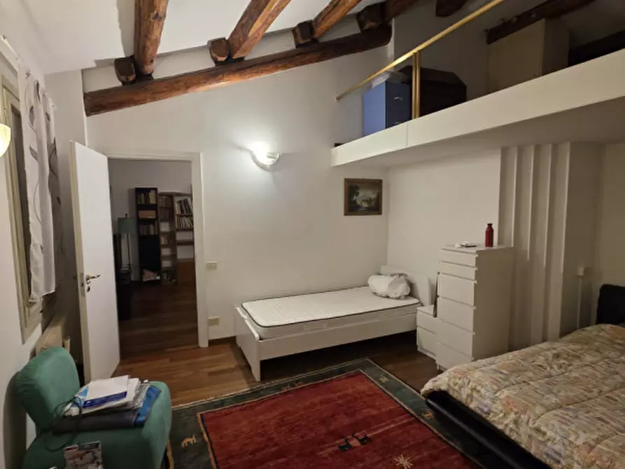 Immagine 10 di Appartamento in affitto  in Piazza delle Erbe a Padova