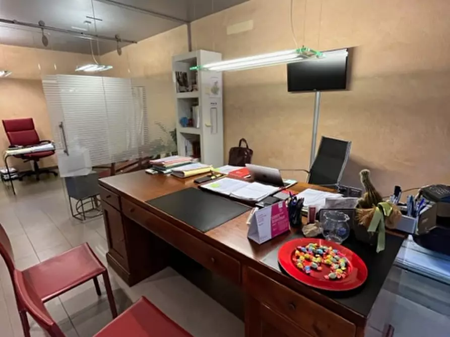 Immagine 5 di Ufficio in affitto  a Veggiano