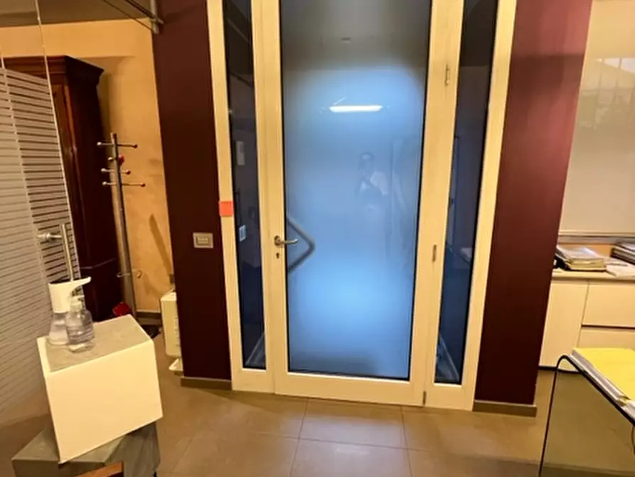 Immagine 9 di Ufficio in affitto  a Veggiano
