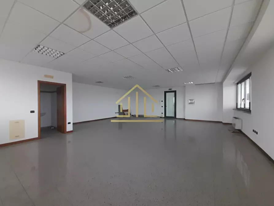 Immagine 7 di Ufficio in vendita  in Via Papa Pio X 6 a Acquafredda