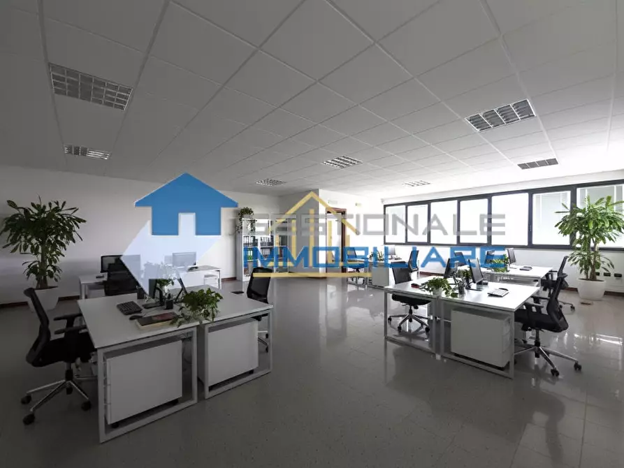 Immagine 16 di Ufficio in vendita  in Via Papa Pio X 6 a Acquafredda