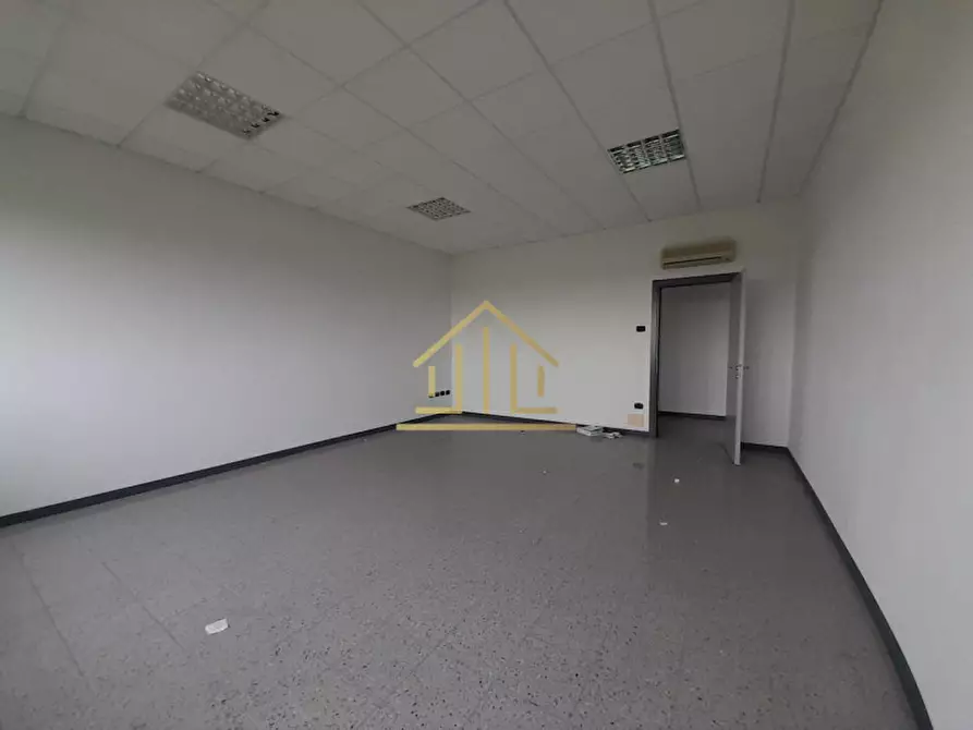 Immagine 22 di Ufficio in vendita  in Via Papa Pio X 6 a Acquafredda