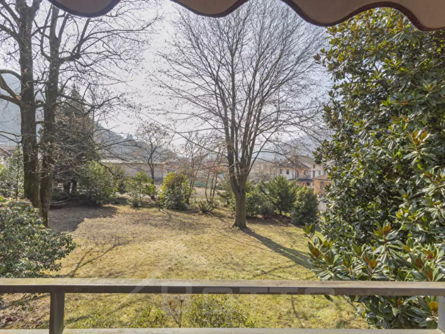 Immagine 16 di Villa in vendita  in via dei faggi 7 a Omegna