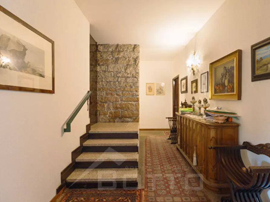 Immagine 19 di Villa in vendita  in via dei faggi 7 a Omegna