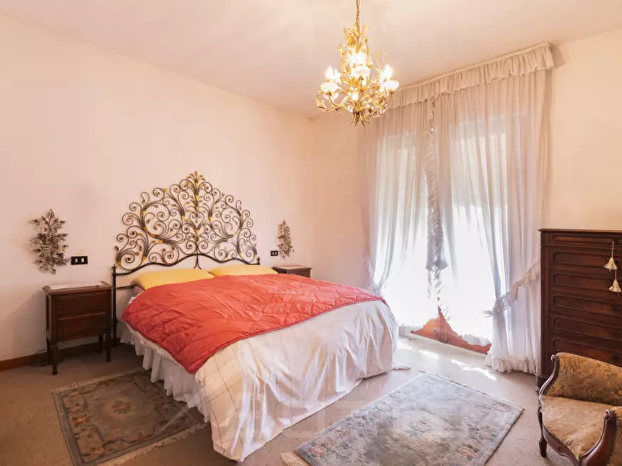 Immagine 21 di Villa in vendita  in via dei faggi 7 a Omegna