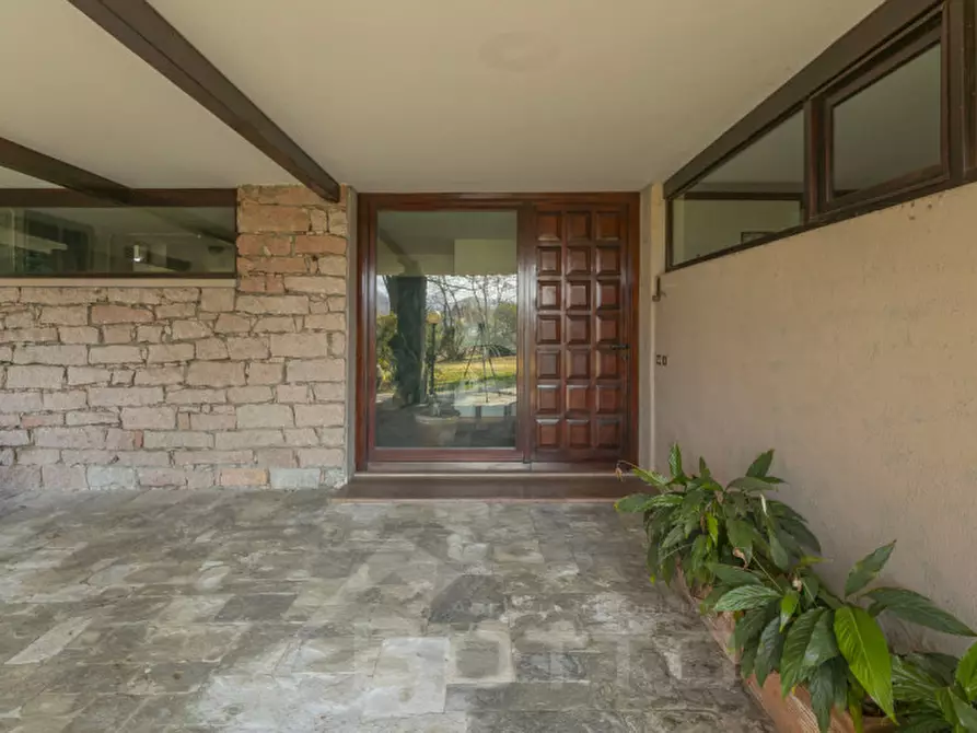 Immagine 44 di Villa in vendita  in via dei faggi 7 a Omegna