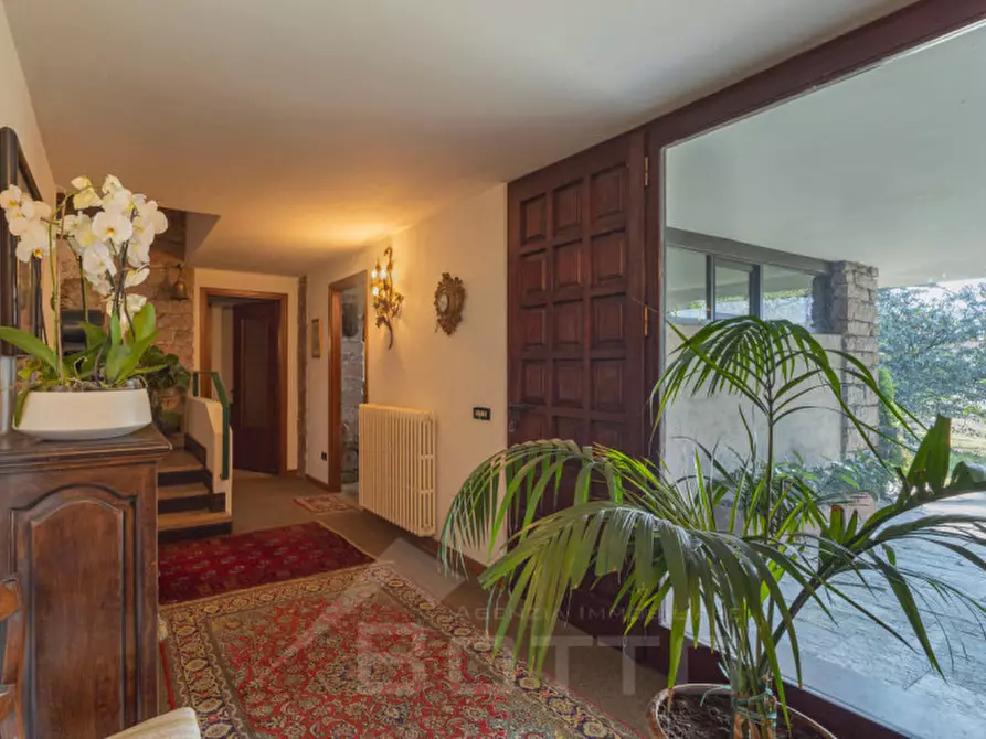 Immagine 45 di Villa in vendita  in via dei faggi 7 a Omegna