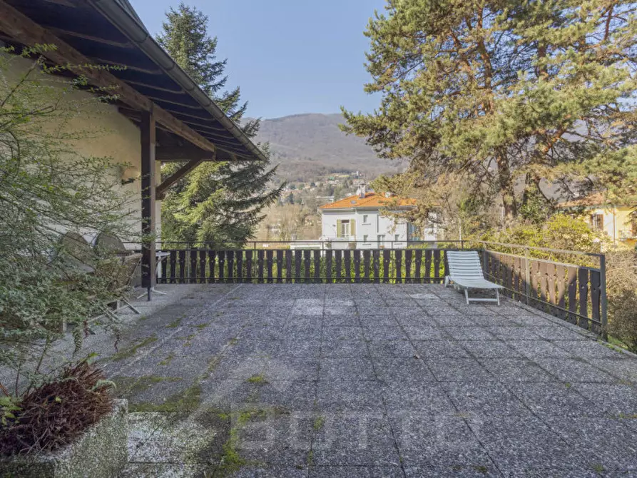 Immagine 56 di Villa in vendita  in via dei faggi 7 a Omegna