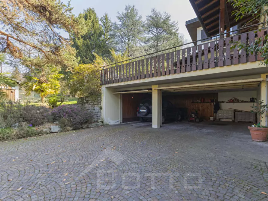 Immagine 60 di Villa in vendita  in via dei faggi 7 a Omegna