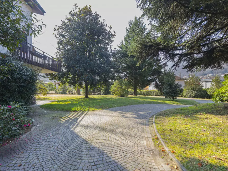 Immagine 63 di Villa in vendita  in via dei faggi 7 a Omegna