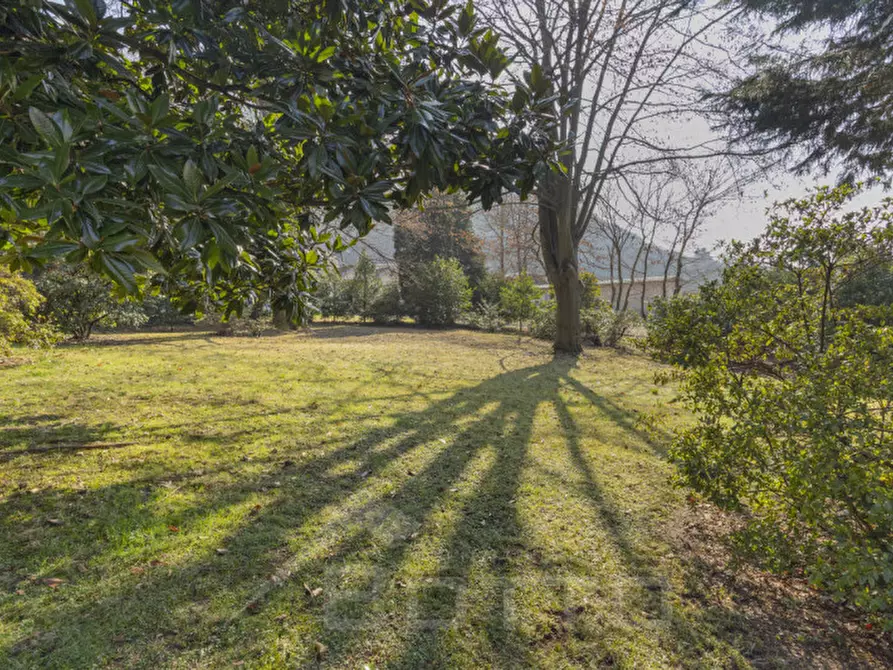 Immagine 65 di Villa in vendita  in via dei faggi 7 a Omegna