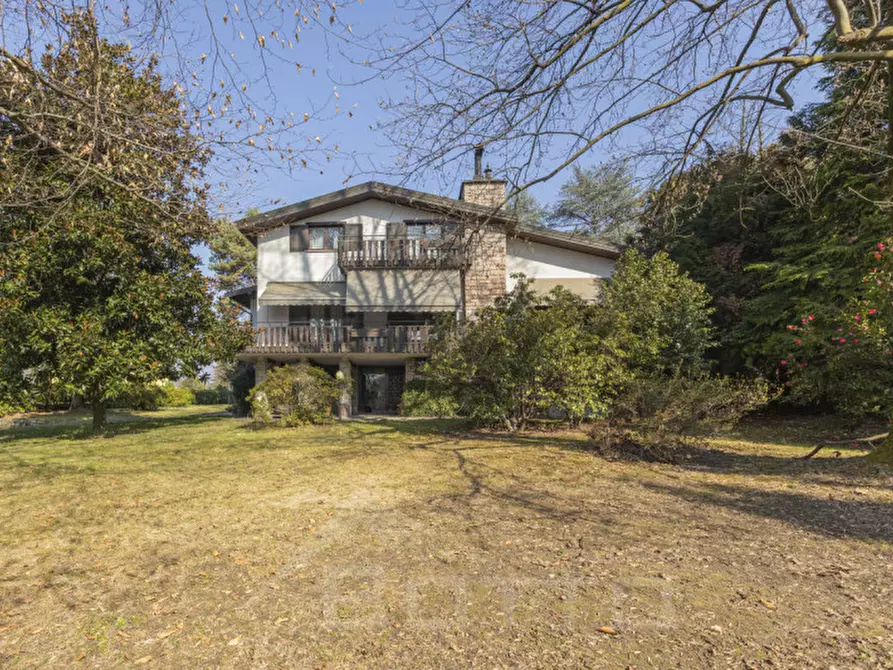 Immagine 68 di Villa in vendita  in via dei faggi 7 a Omegna