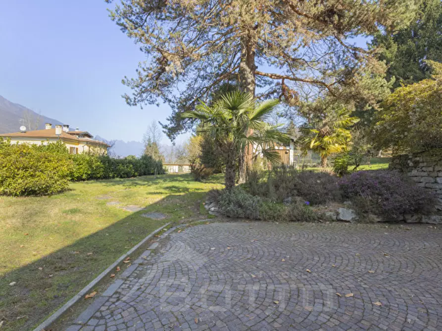 Immagine 71 di Villa in vendita  in via dei faggi 7 a Omegna