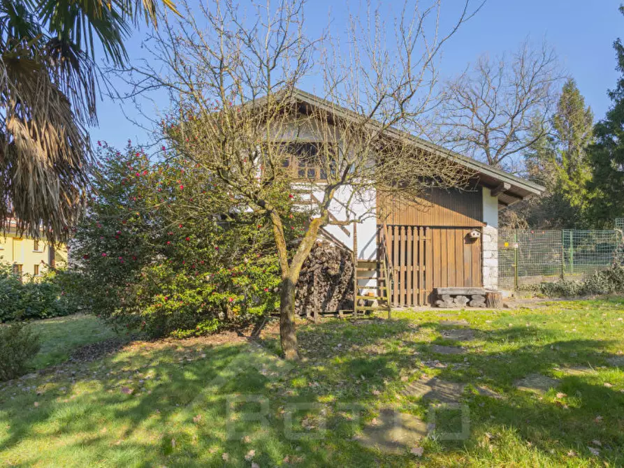 Immagine 77 di Villa in vendita  in via dei faggi 7 a Omegna
