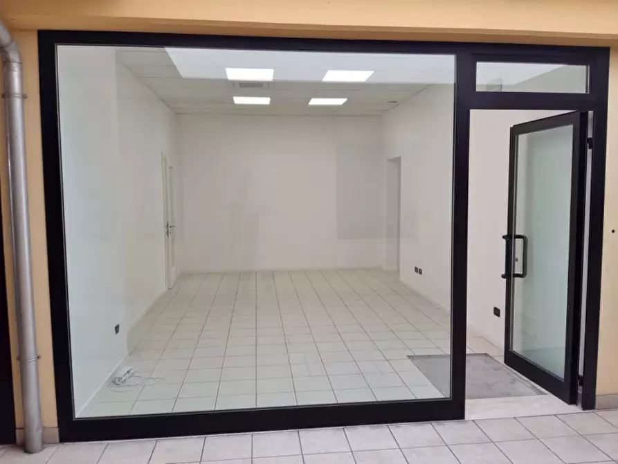 Immagine 12 di Ufficio in affitto  in Viale Sant'Agostino a Vicenza