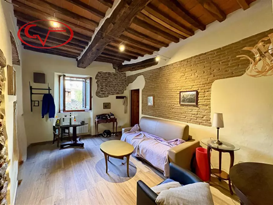 Immagine 4 di Appartamento in vendita  in Centro storico a Loro Ciuffenna