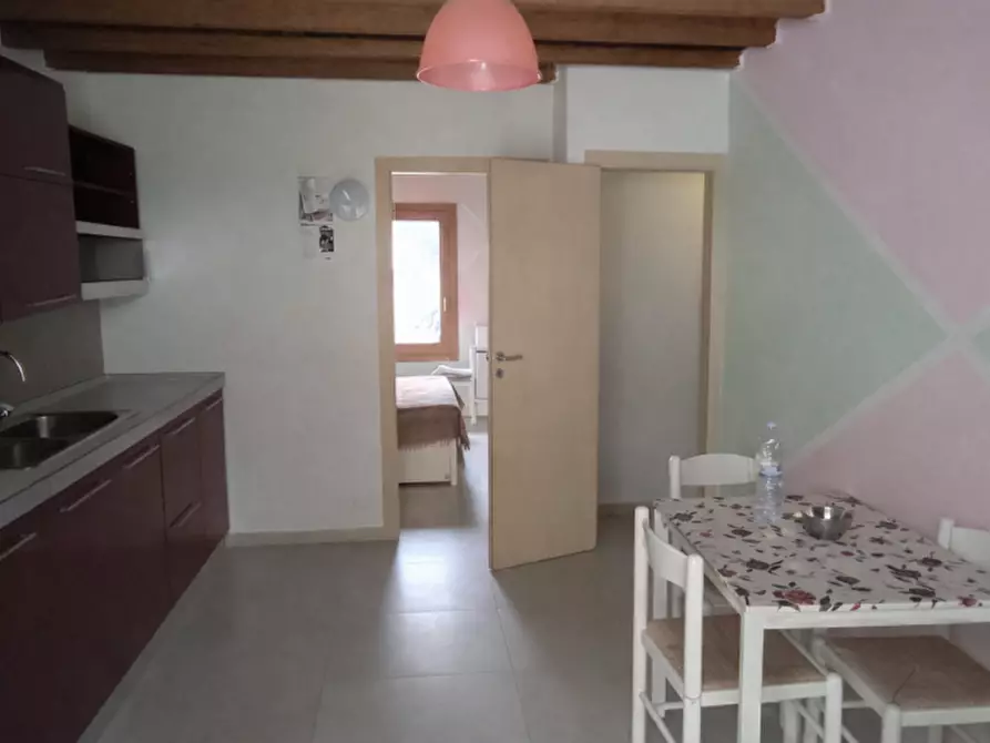 Immagine 1 di Appartamento in vendita  in Viale Margherita a Vicenza