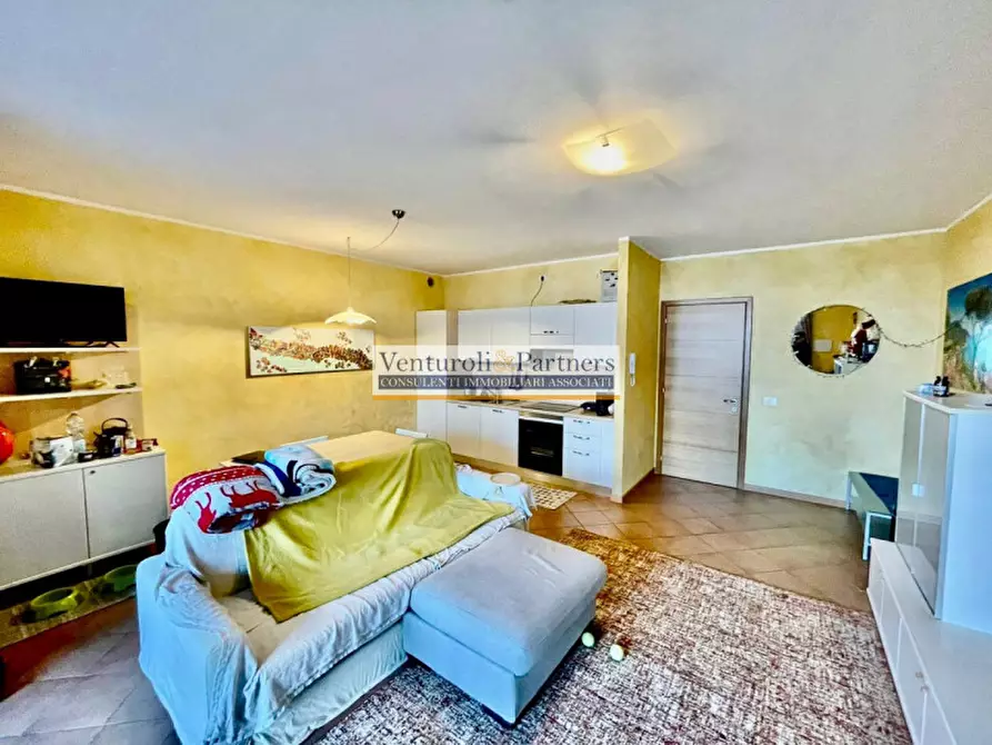 Immagine 6 di Appartamento in vendita  in Via Giuseppe Mazzini,1 a Padenghe Sul Garda