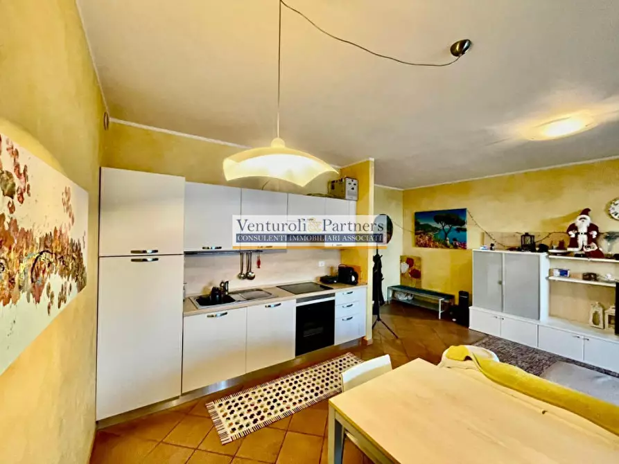 Immagine 8 di Appartamento in vendita  in Via Giuseppe Mazzini,1 a Padenghe Sul Garda