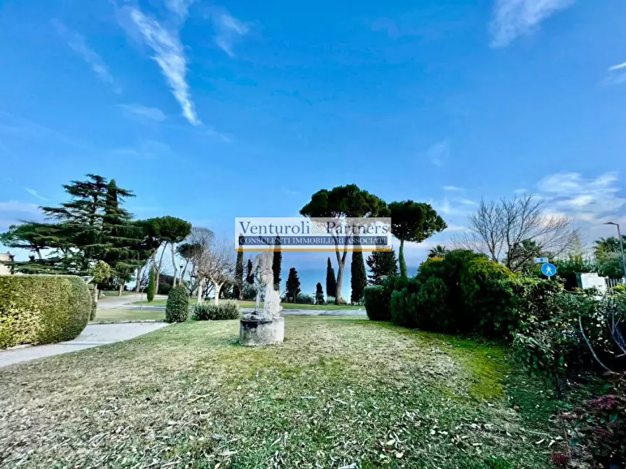 Immagine 20 di Appartamento in vendita  in Via Giuseppe Mazzini,1 a Padenghe Sul Garda