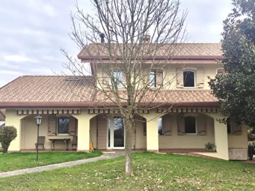 Immagine 2 di Villa in vendita  in via Gatta, zelarino a Venezia