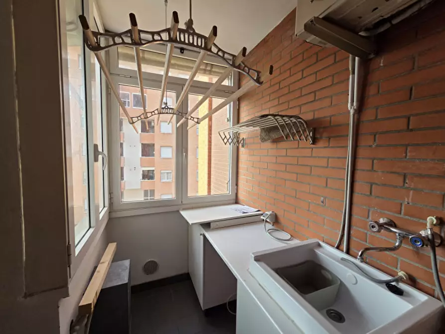 Immagine 34 di Appartamento in vendita  in Monferrato 4 a Firenze