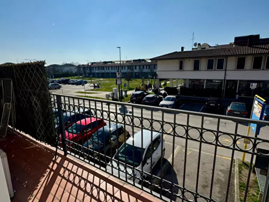 Immagine 18 di Appartamento in vendita  in piazza europa a Noventa Padovana