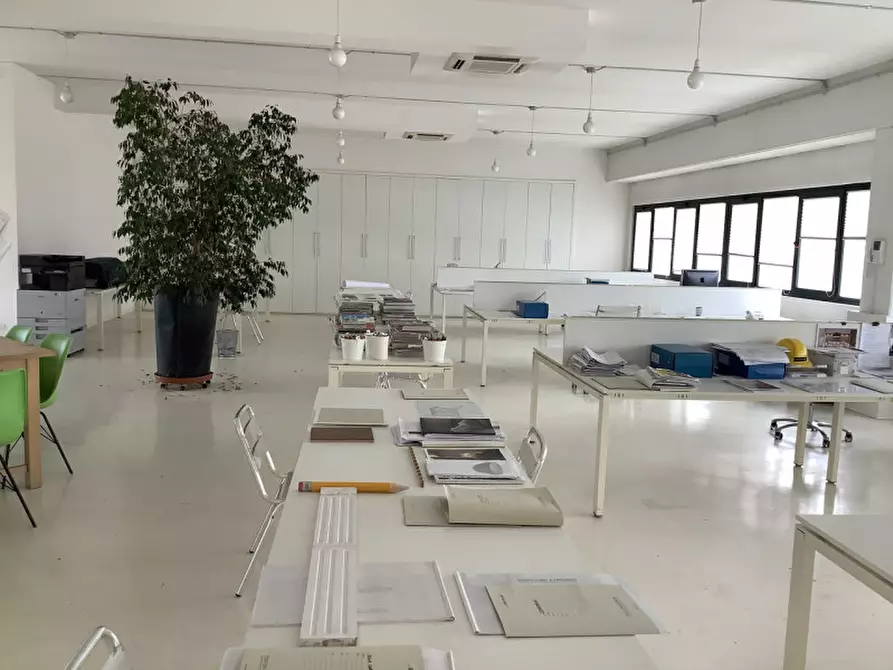 Immagine 3 di Ufficio in affitto  in Via Galileo Galilei a Arcugnano