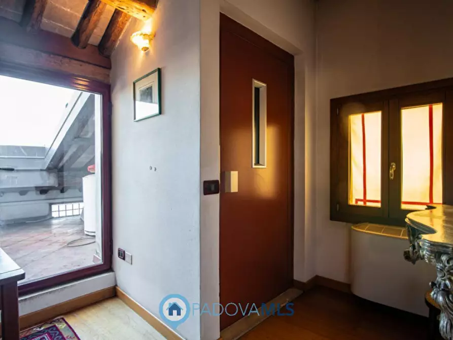 Immagine 24 di Appartamento in vendita  in via savonarola a Padova