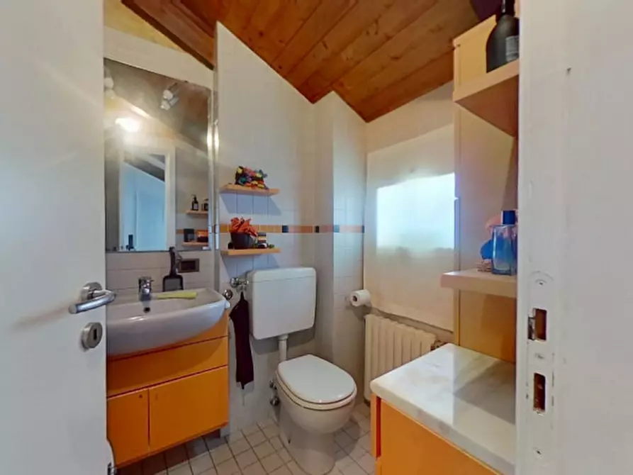 Immagine 31 di Appartamento in affitto  in Strada Val San Martino, null a Torino