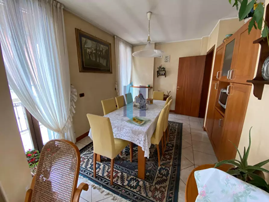 Immagine 4 di Villa in vendita  in Via Rossini 9 a Poncarale