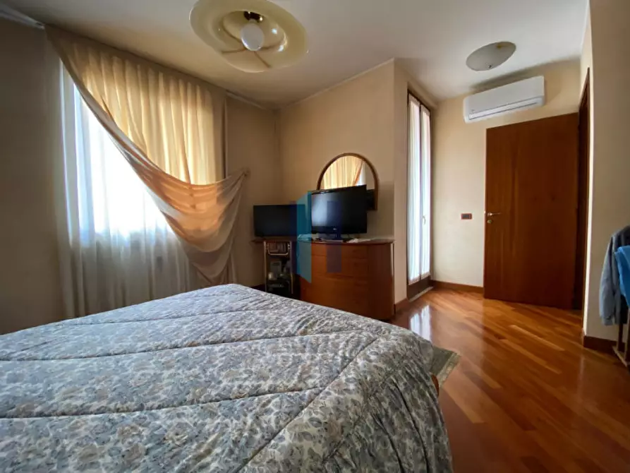 Immagine 13 di Villa in vendita  in Via Rossini 9 a Poncarale