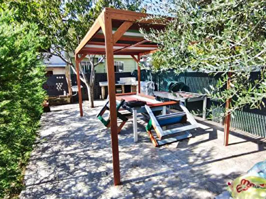 Immagine 5 di Appartamento in vendita  in Via Antonio Labriola 19 a Villafranca Di Verona