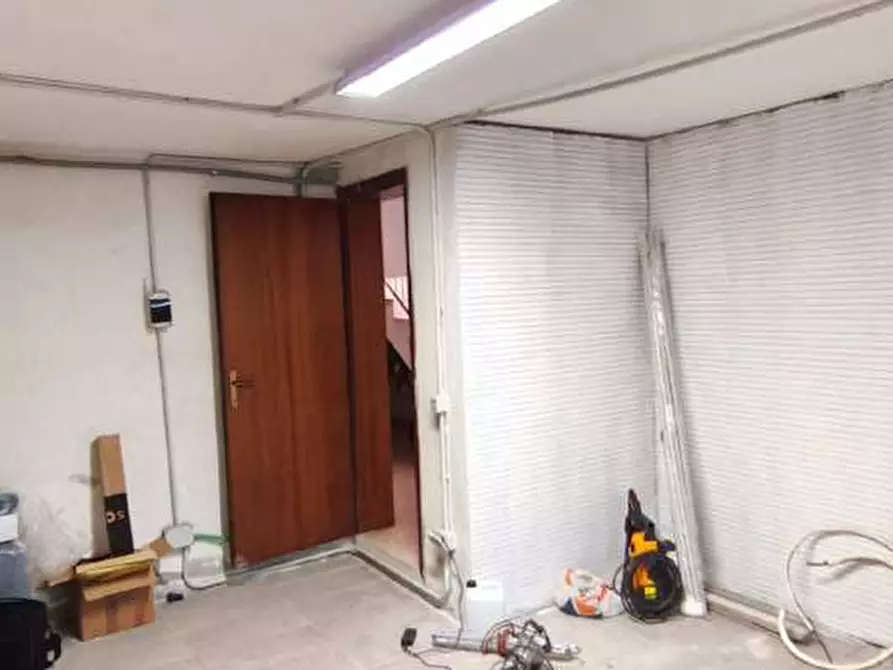 Immagine 27 di Appartamento in vendita  in Via Antonio Labriola 19 a Villafranca Di Verona