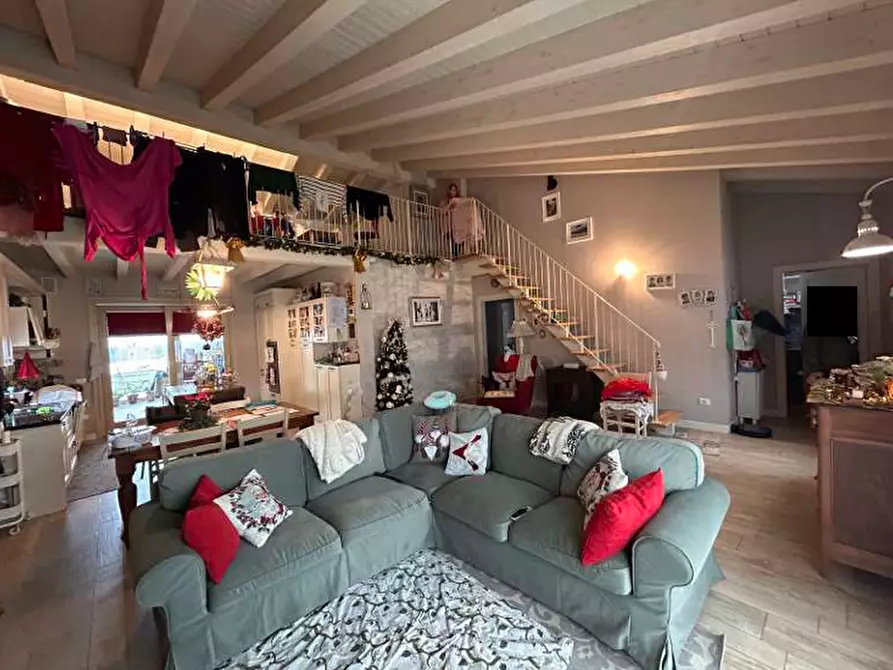 Immagine 5 di Casa indipendente in vendita  in Via Dott. Giovanni Calzavara 239 a Veronella