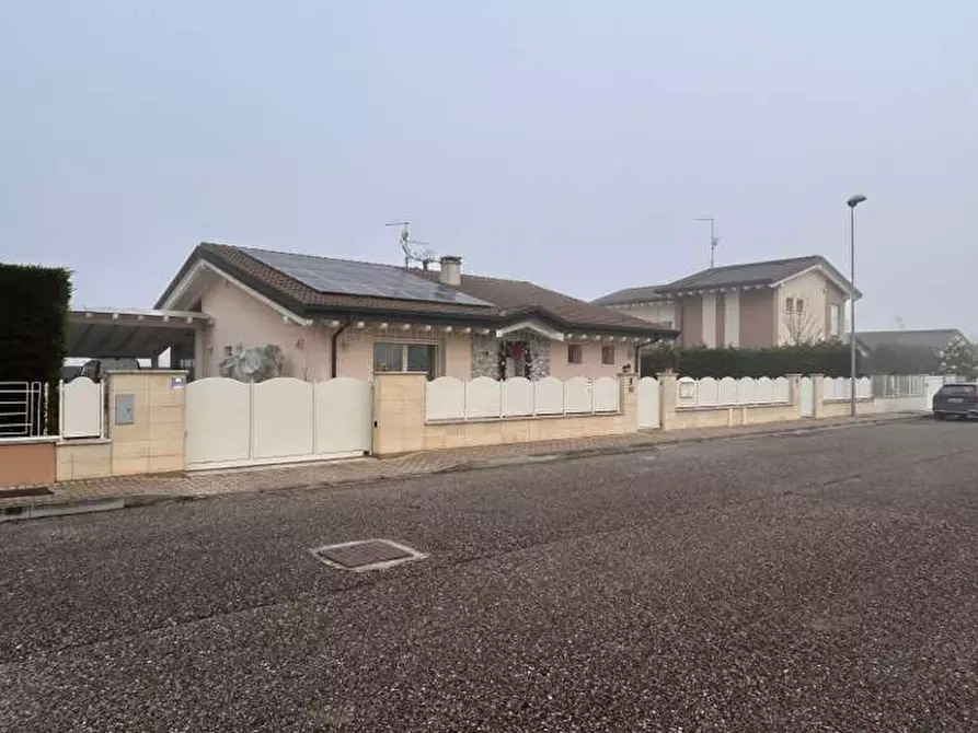 Immagine 27 di Casa indipendente in vendita  in Via Dott. Giovanni Calzavara 239 a Veronella