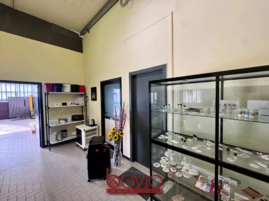 Immagine 20 di Capannone industriale in vendita  in VIA VINCENZO BELLINI 27A a Moncalieri