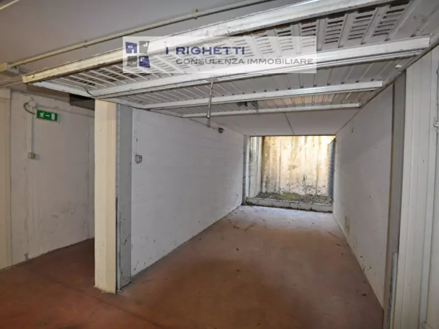 Immagine 2 di Garage in affitto  in via cà di cozzi a Verona