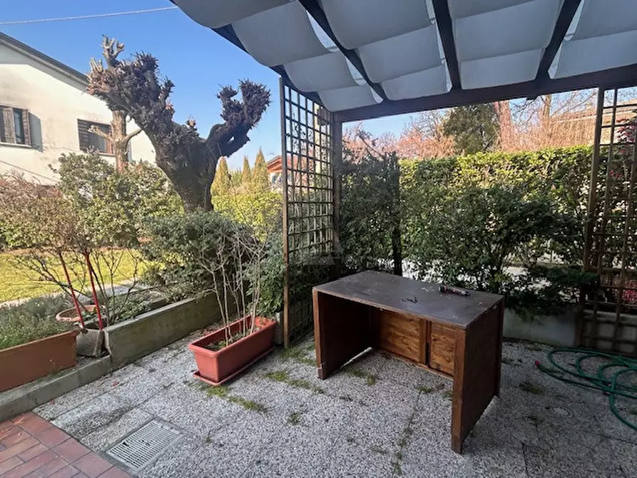 Immagine 6 di Casa bifamiliare in vendita  in Via Castellana a Castelfranco Veneto