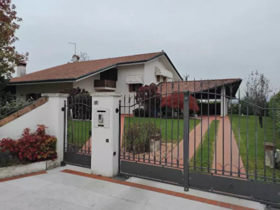 Immagine 1 di Casa indipendente in vendita  in Via Giuseppe Verdi, 17 a Asolo