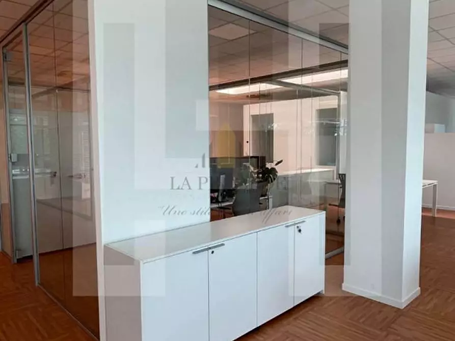 Immagine 8 di Ufficio in vendita  in ALBIGNASEGO - UFFICIO DIREZIONALE PER INVESTIMENTO RIF. 2524 a Albignasego
