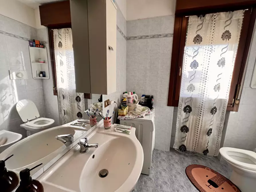 Immagine 7 di Appartamento in vendita  in Via Renato Sandrini, 2 a Legnago