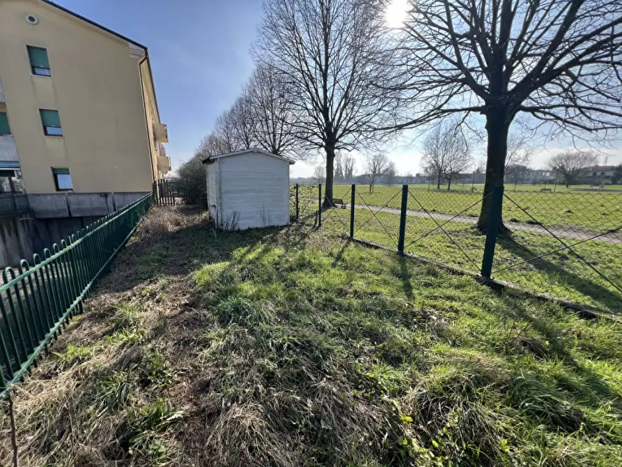 Immagine 15 di Appartamento in vendita  in Via Renato Sandrini, 2 a Legnago