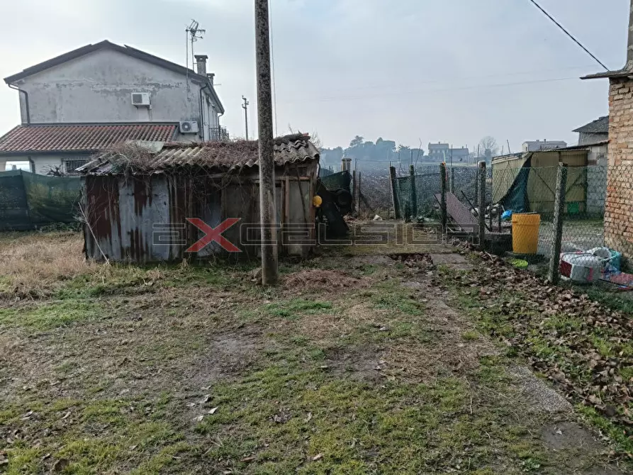 Immagine 4 di Rustico / casale in vendita  in Via G. Matteotti n.20 bis - Cavarzere (VE) a Cavarzere